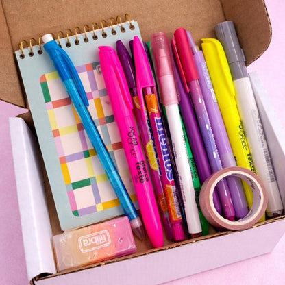 Kit de Papelaria sortido - P / M / G - Edição Tiktok 10% Off Extra para assinantes + brinde