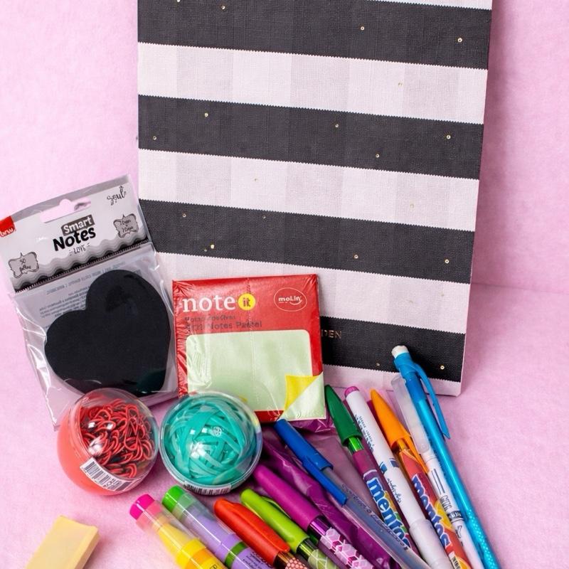 Kit de Papelaria sortido - P / M / G - Edição Tiktok 10% Off Extra para assinantes + brinde